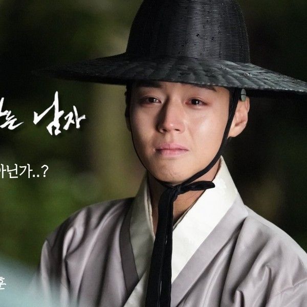 Behind-the-scenes cut of Park Jihoon