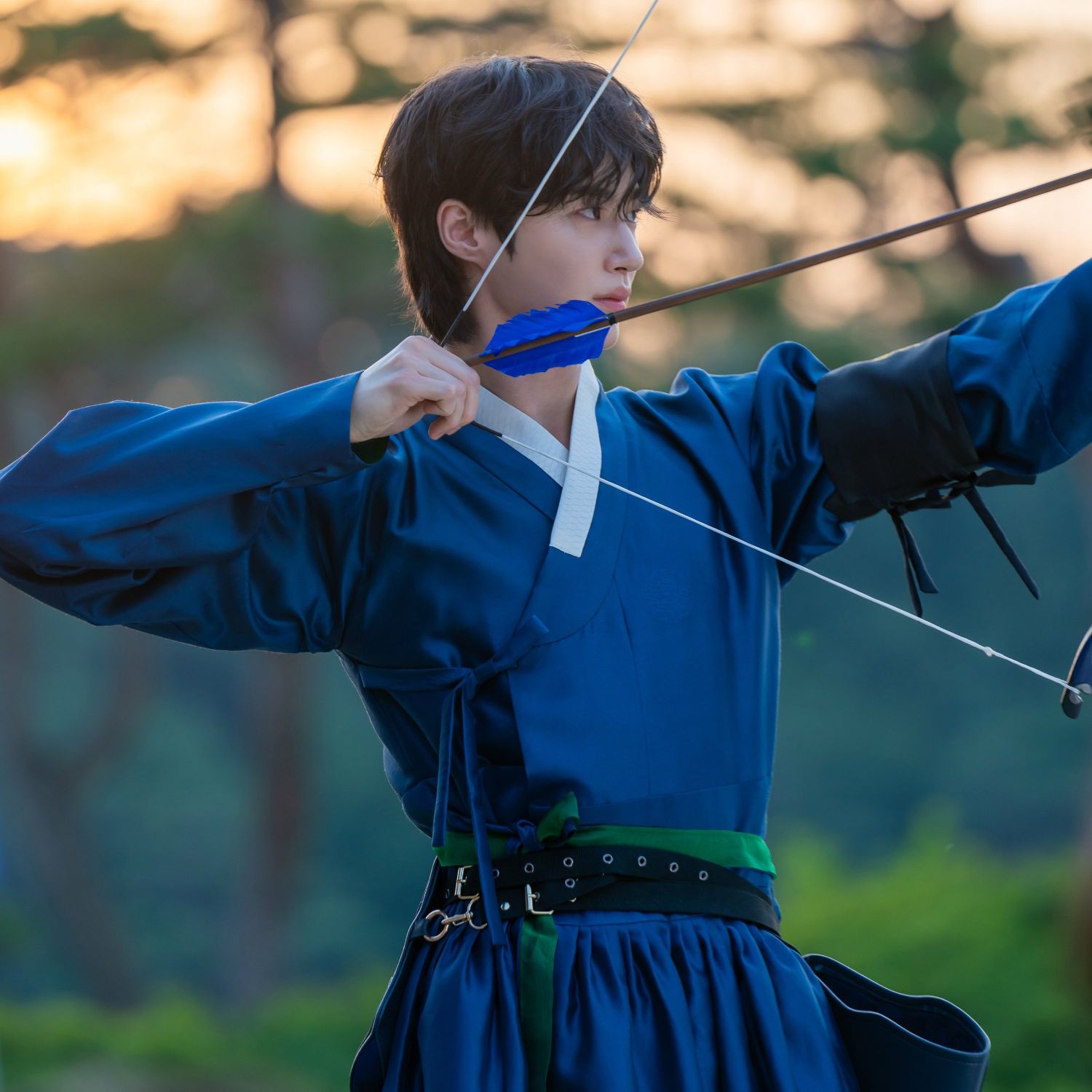 Behind-the-scenes cut of Byeon Wooseok