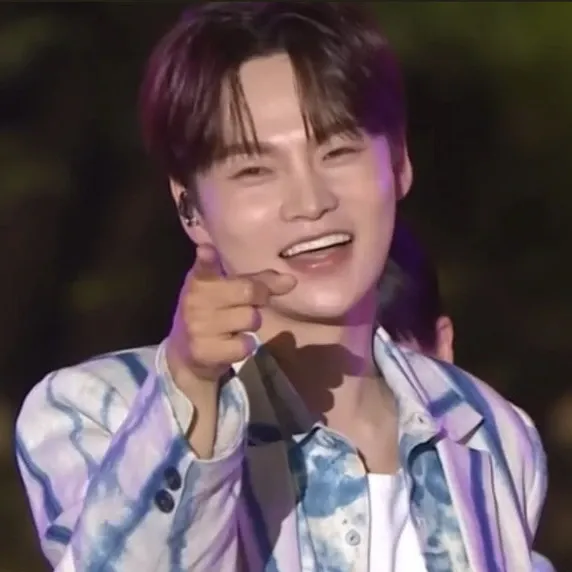 박서진의 비하인드 컷