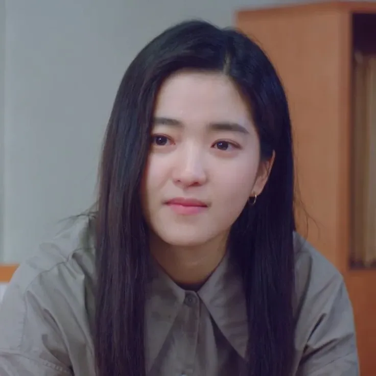 A moment captured by a fan of Kim Taeri