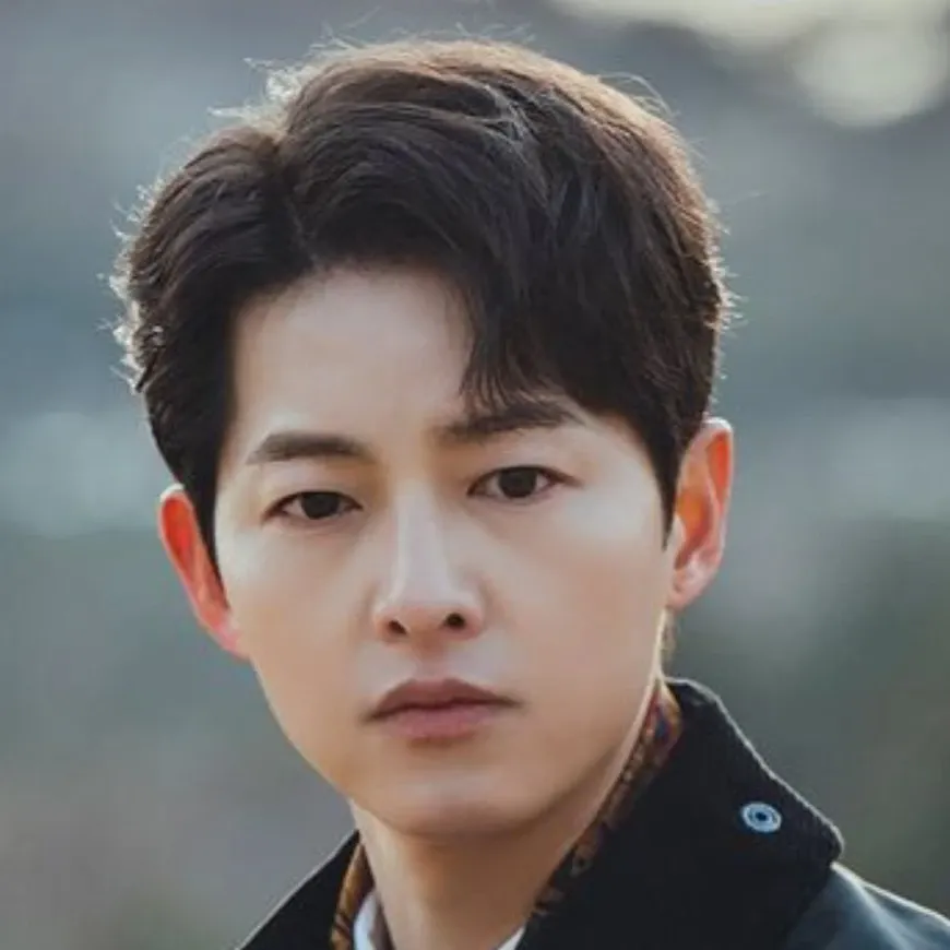 Foto kegiatan terbaru dari Song Joongki