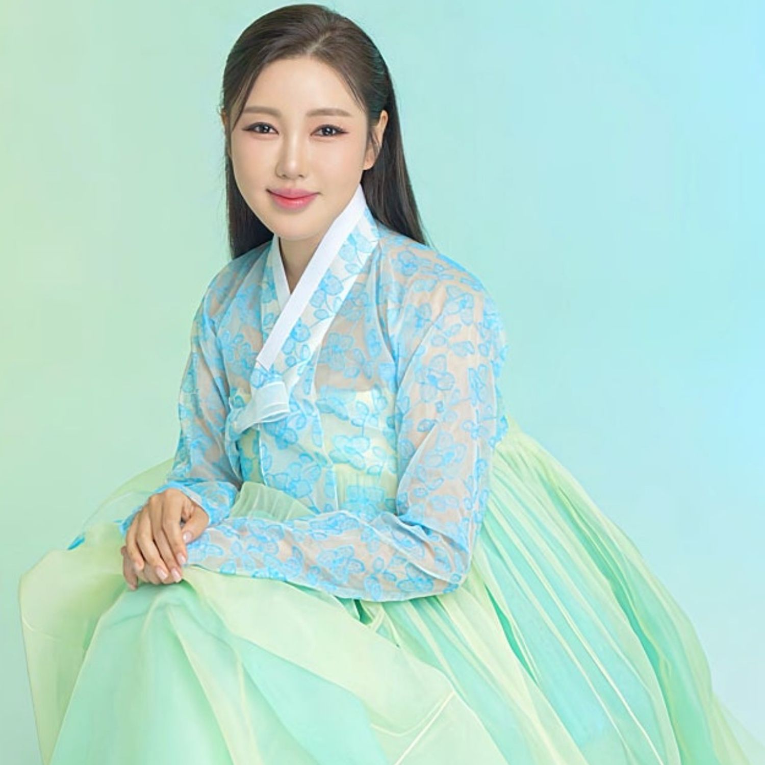 宋歌人的最新照片