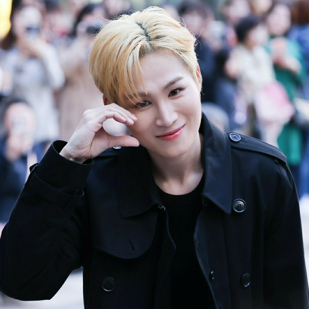 김희재의 최신 사진