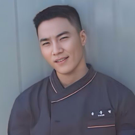 Behind-the-scenes cut of Lee Hongnae