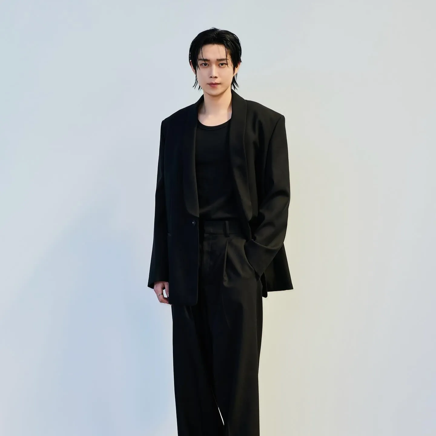 Behind-the-scenes cut of Kim Youngdae
