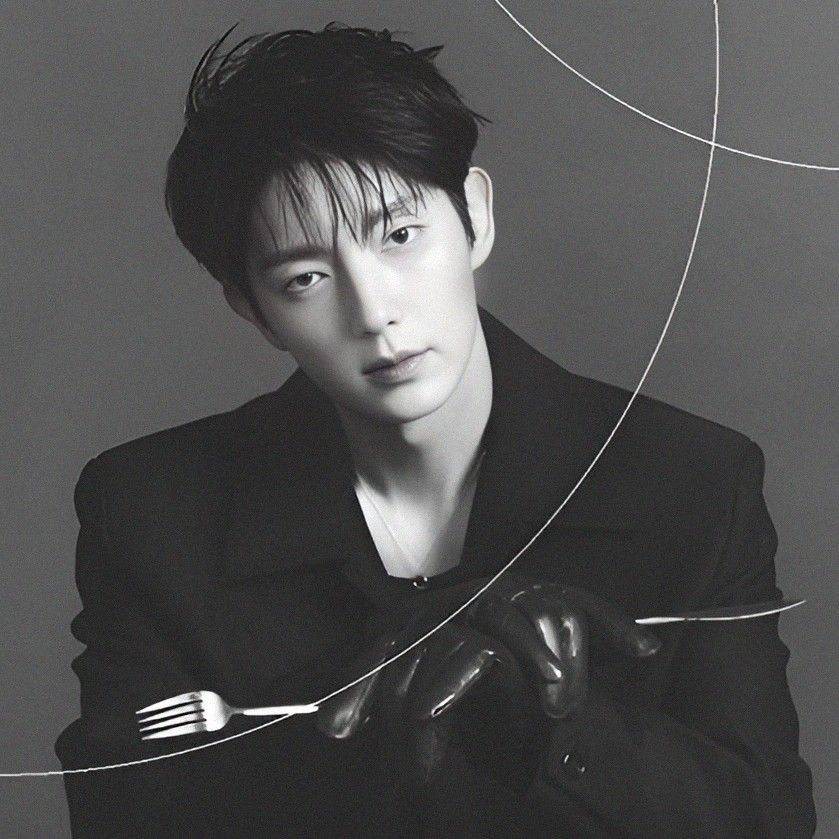 Recent activity shot of Lee Joongi