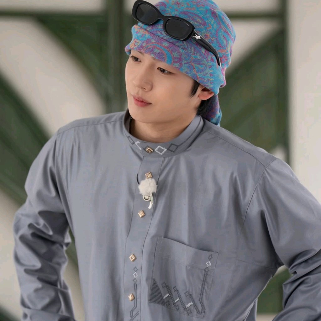 Recent activity shot of Kim Yohan