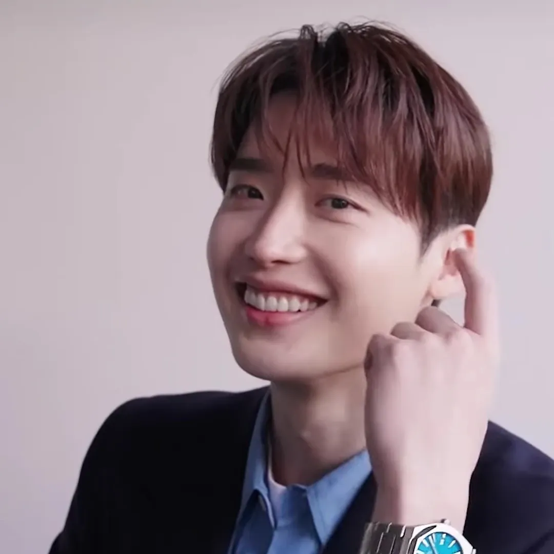 Cuplikan di balik layar dari Lee Jongsuk