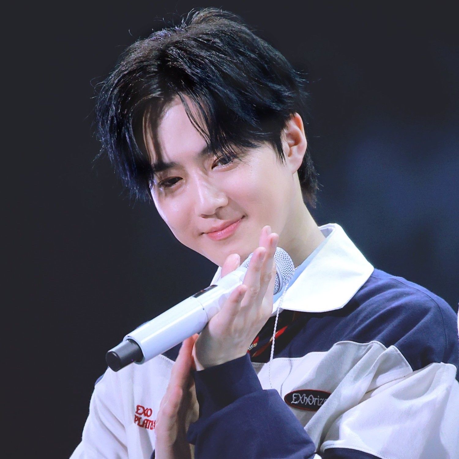 A moment captured by a fan of Suho