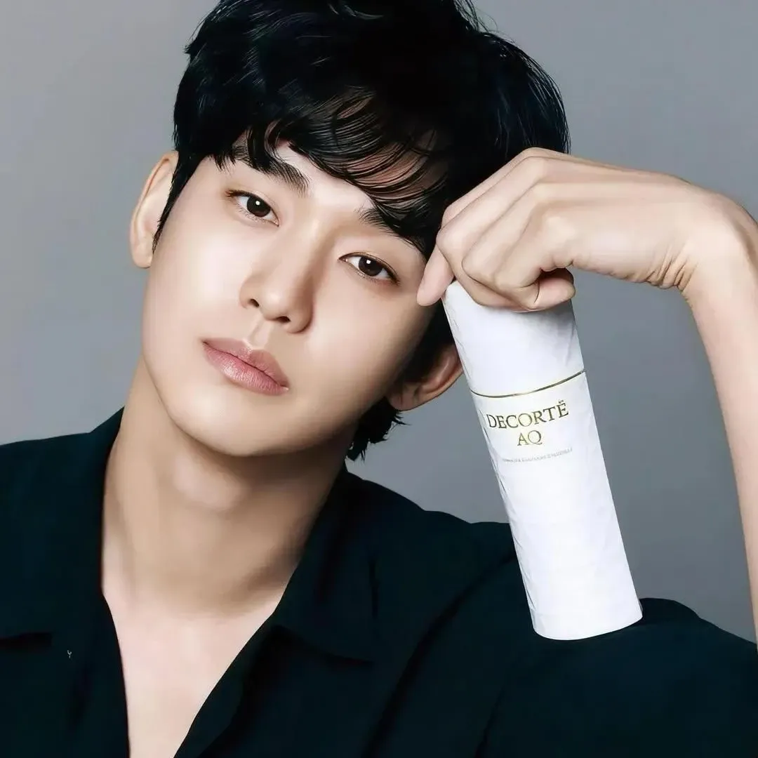 A moment captured by a fan of Kim Soohyun
