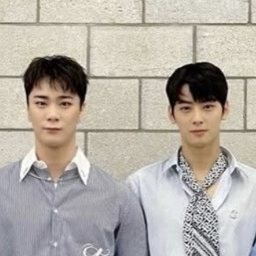 Latest photo of Cha Eunwoo