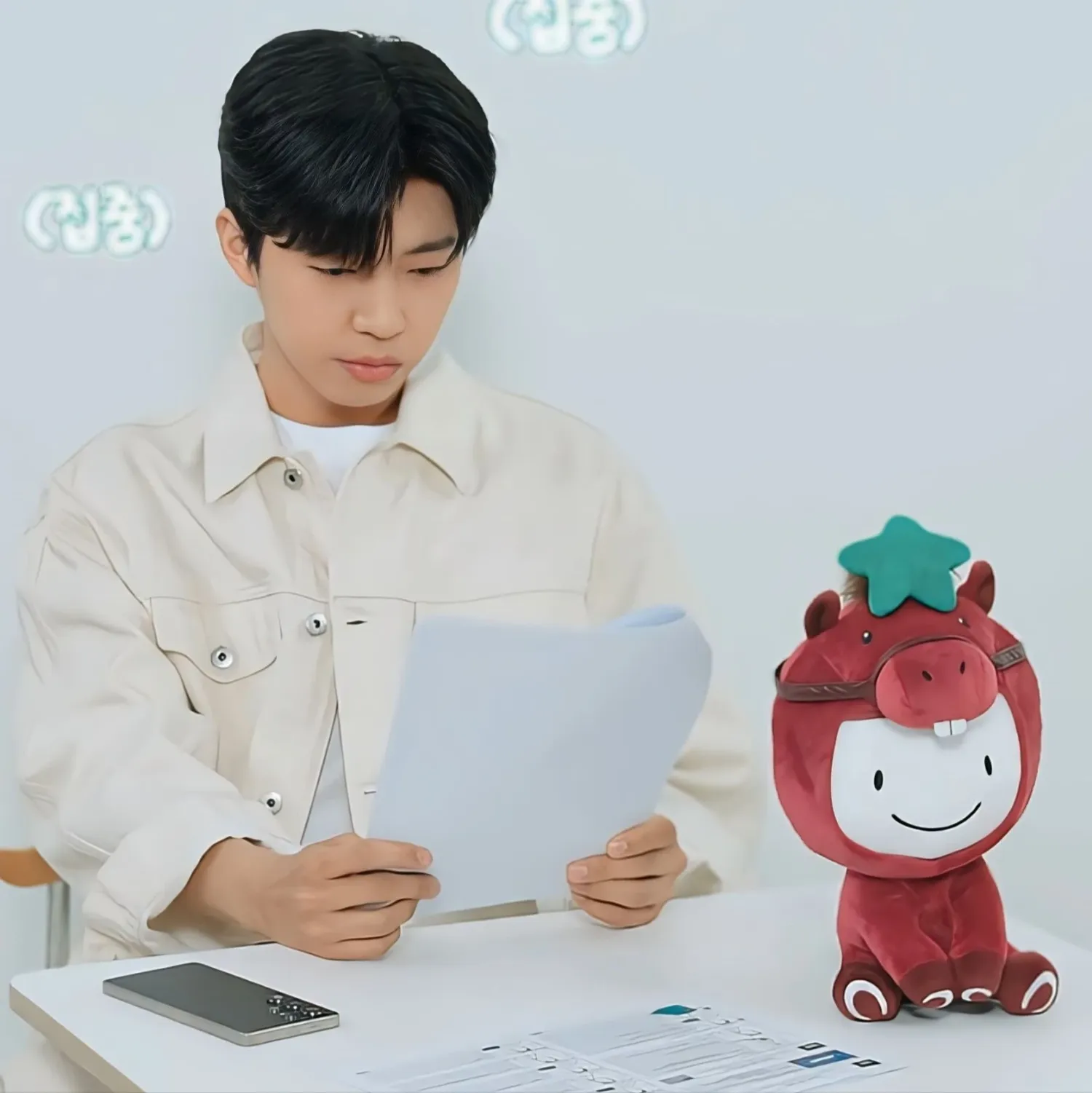 A moment captured by a fan of Lim Youngwoong