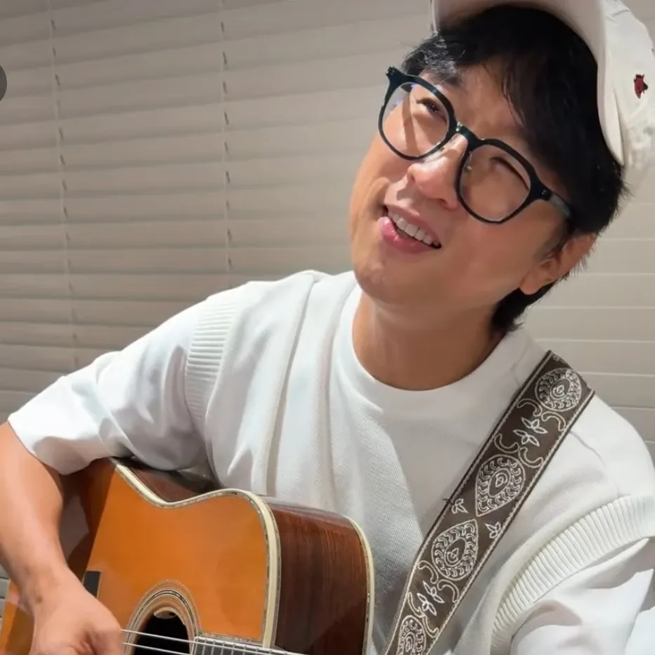 Behind-the-scenes cut of Bak Changgeun