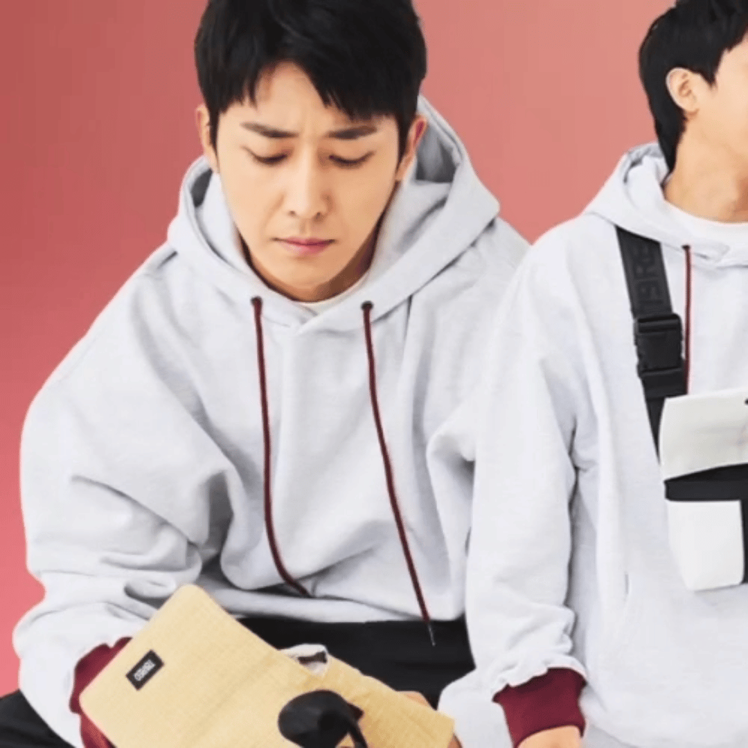 Behind-the-scenes cut of Son Hojun