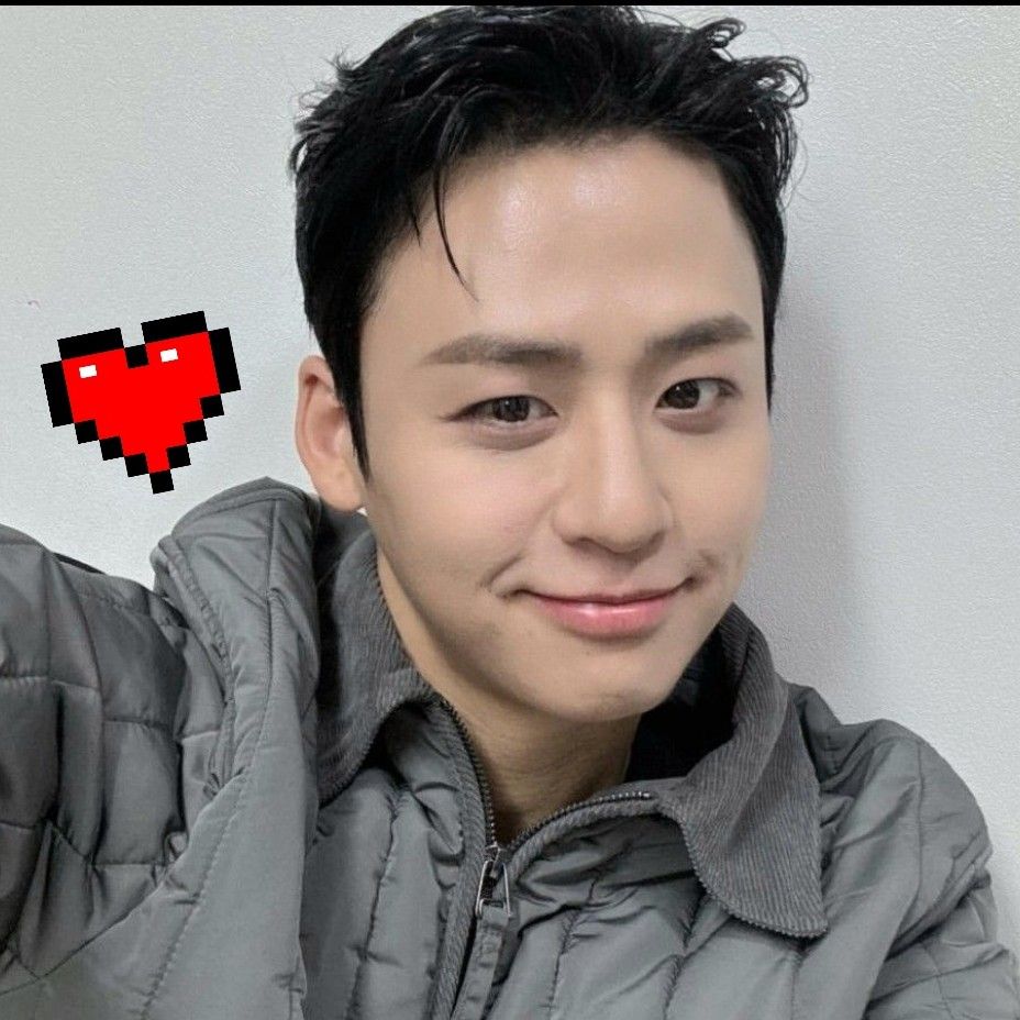 A moment captured by a fan of Lee Solomon