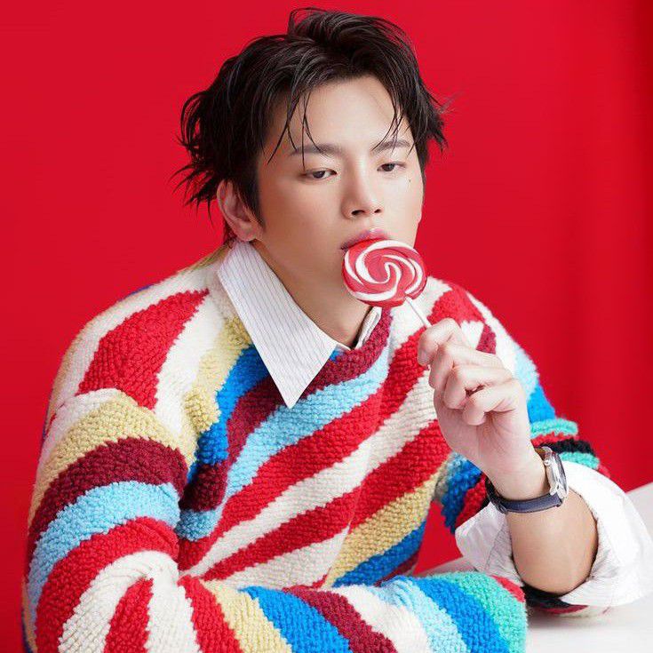 ソ・イングクの最近の活動ショット