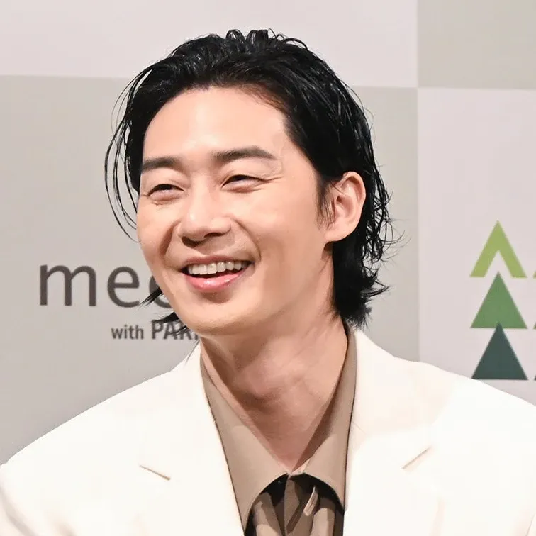 Latest photo of Park Seojoon
