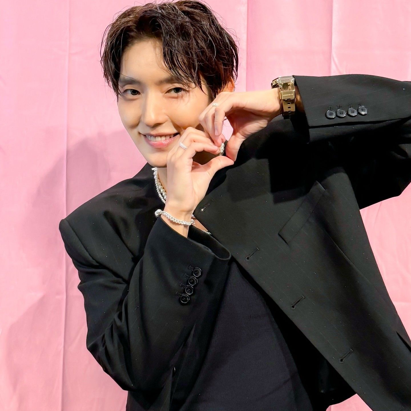 Behind-the-scenes cut of Lee Joongi