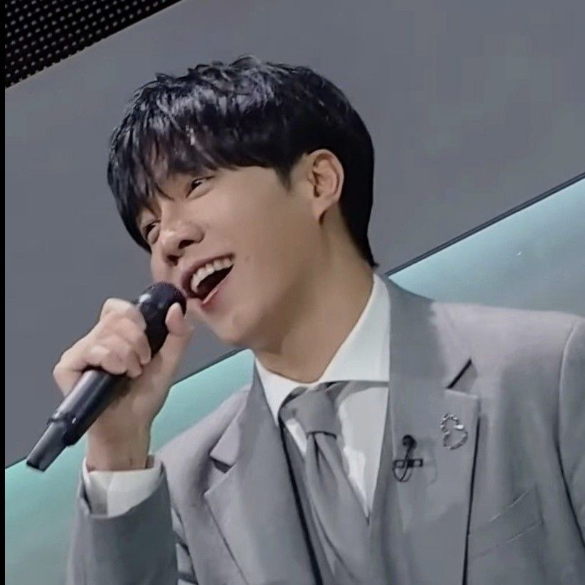 粉絲拍下的李昇基瞬間