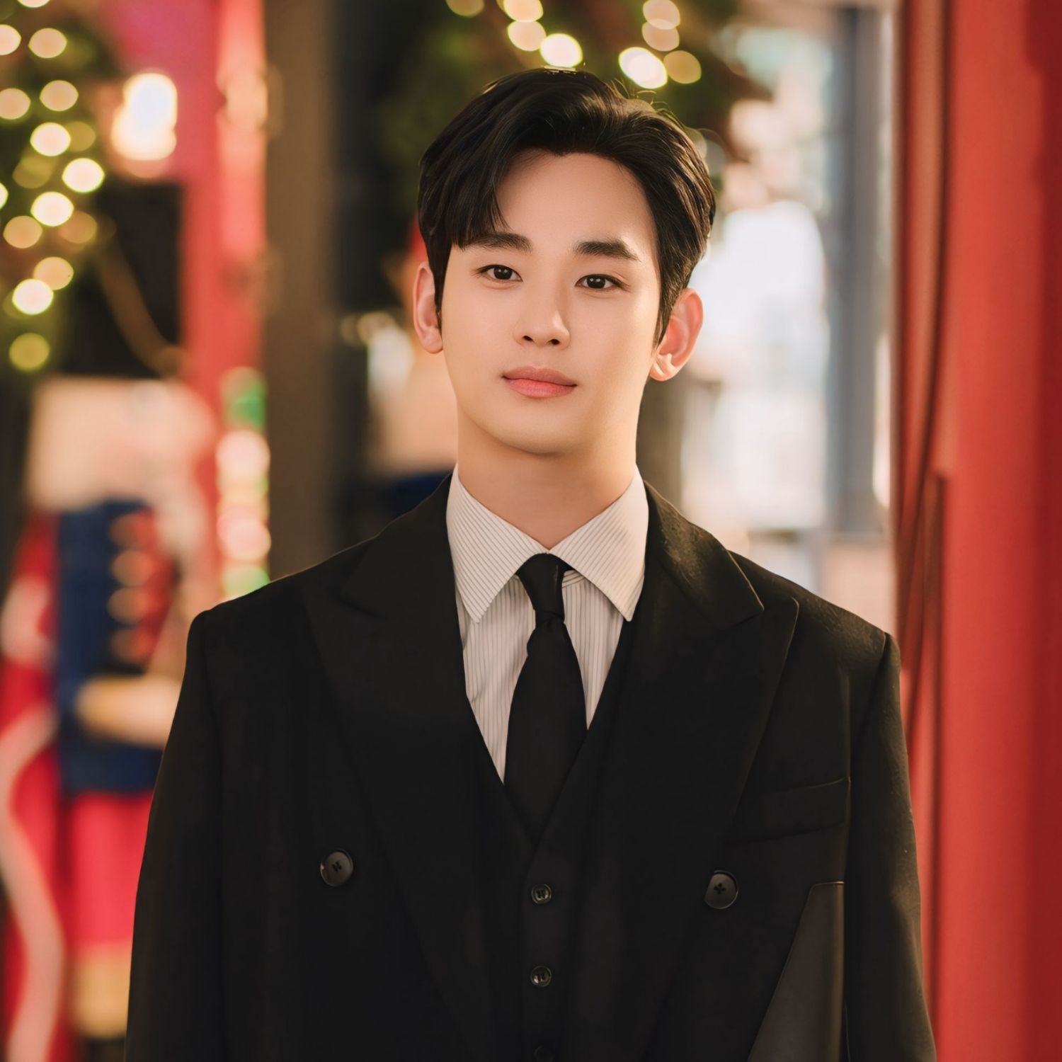 Recent activity shot of Kim Soohyun