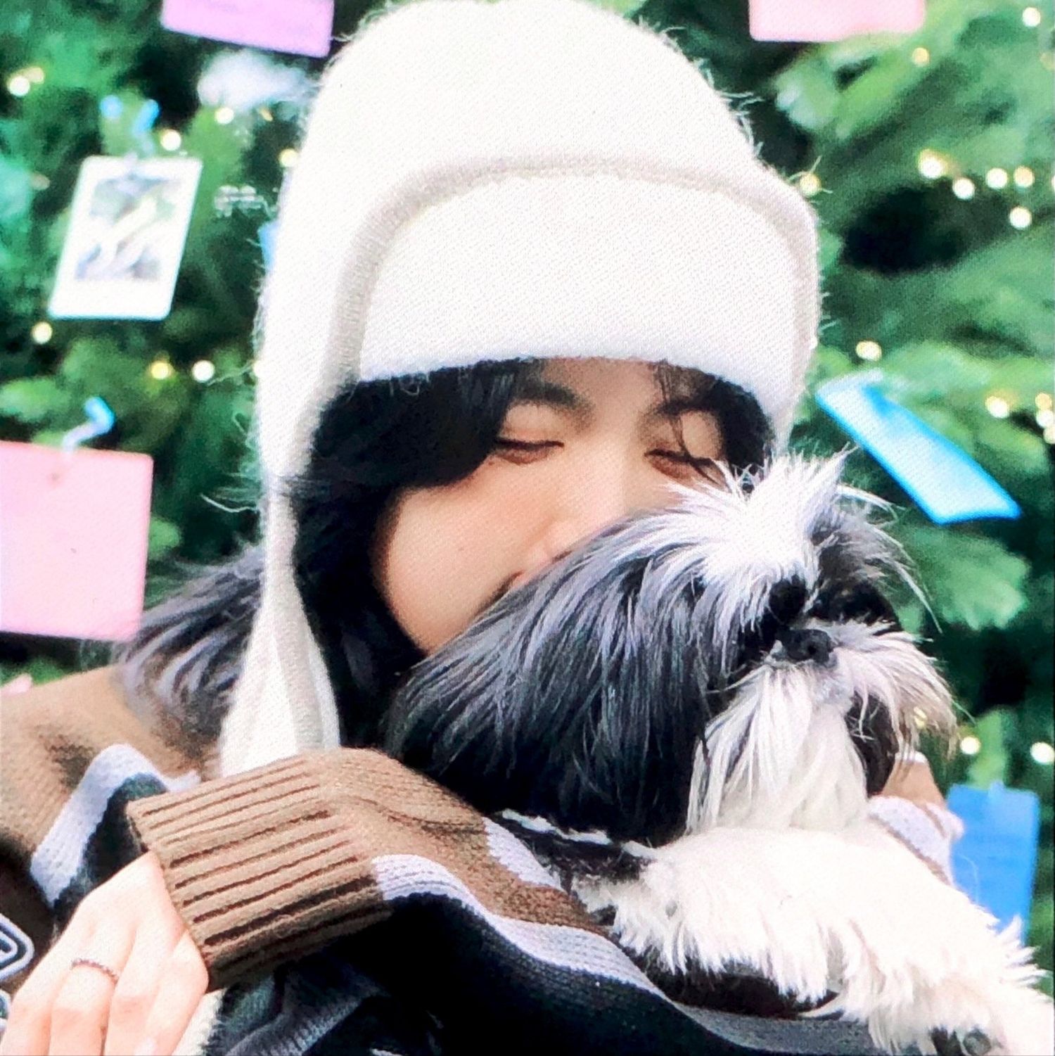 A moment captured by a fan of Aiki