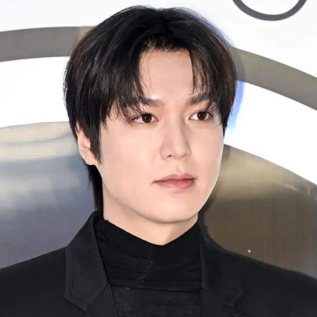 이민호 최근 활동샷