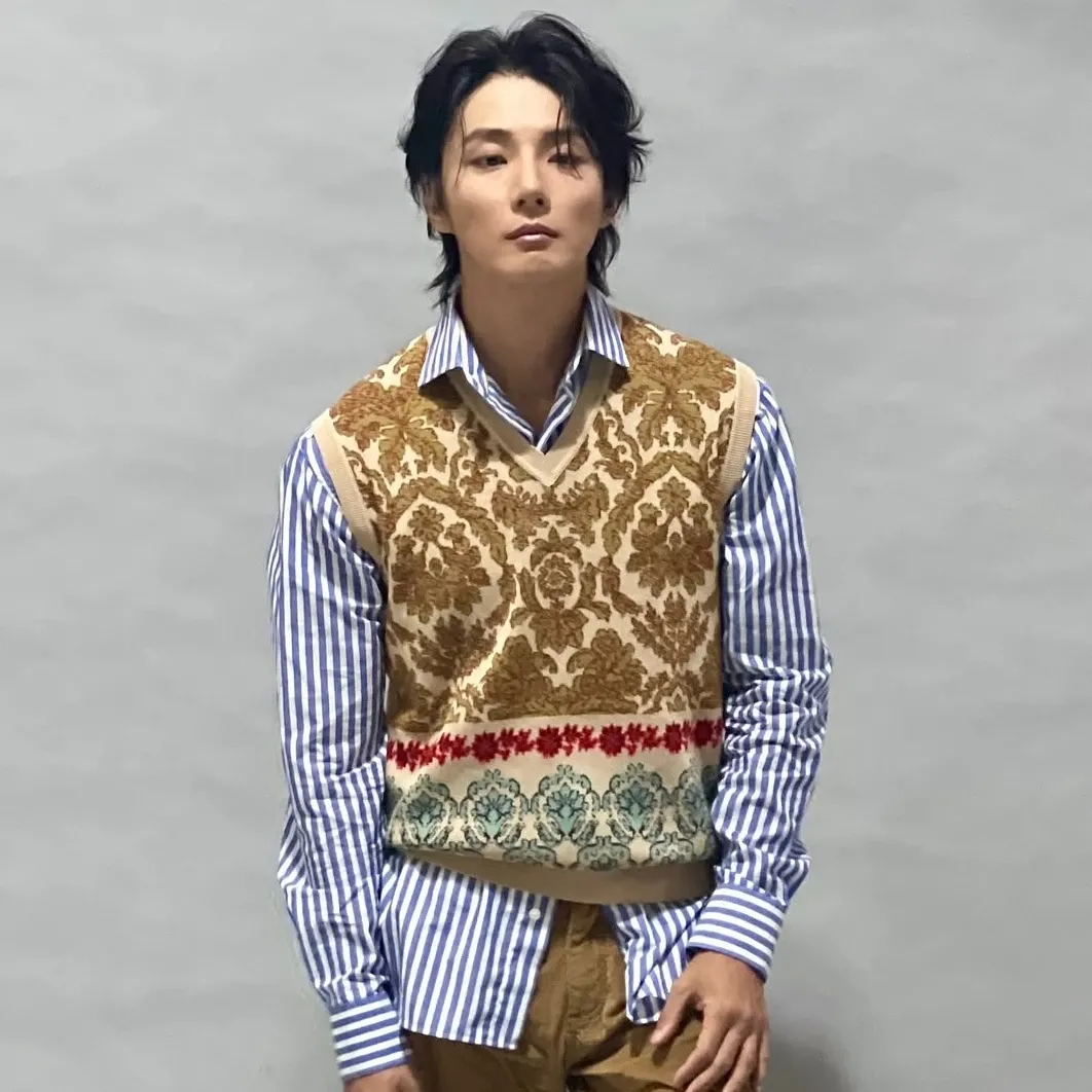 Latest photo of Yoon Shiyoon