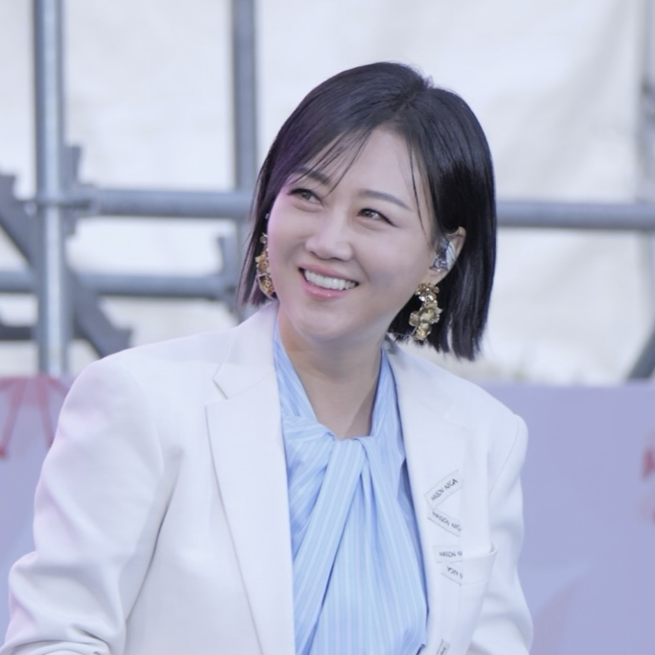 장윤정 최근 활동샷