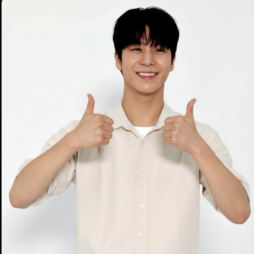 粉丝拍下的郑东元瞬间