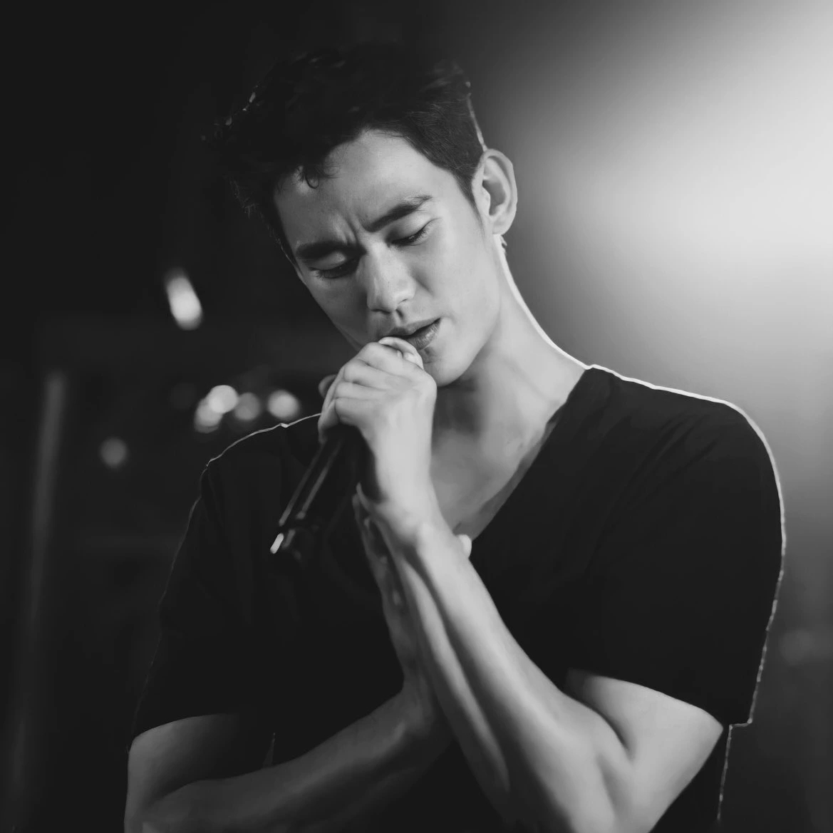 Foto kegiatan terbaru dari Kim Soohyun