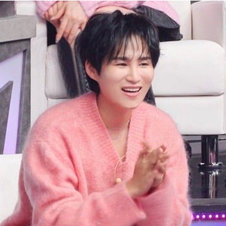 김희재의 최신 사진