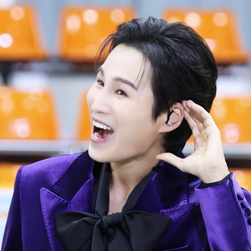 粉丝拍下的金熙栽瞬间