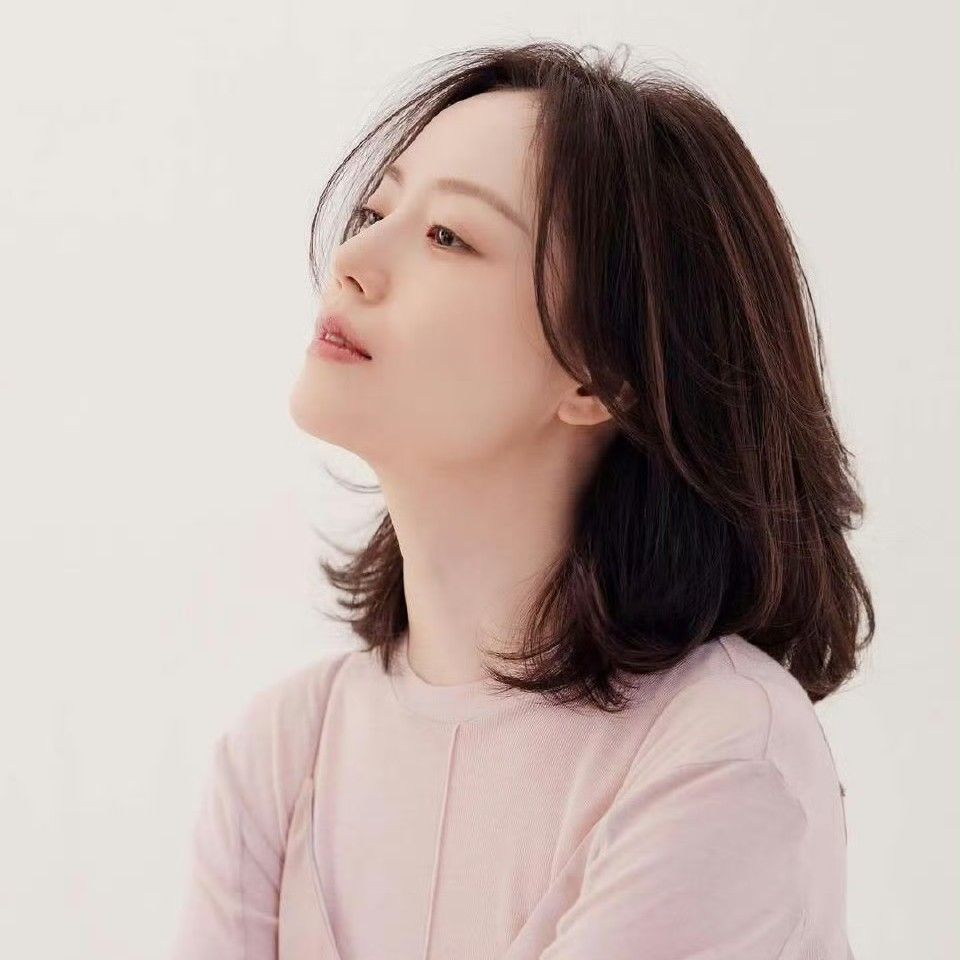 Cuplikan di balik layar dari Moon Chaewon