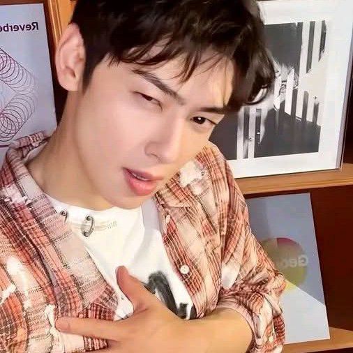 차은우의 비하인드 컷