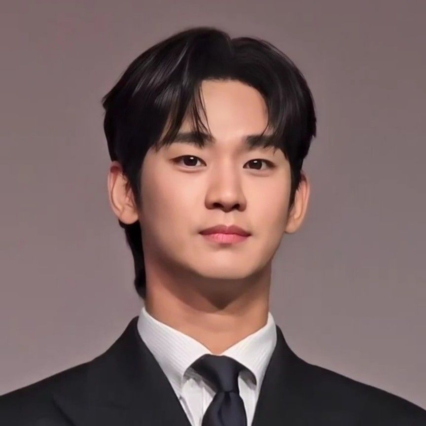 金秀賢的近期活動照