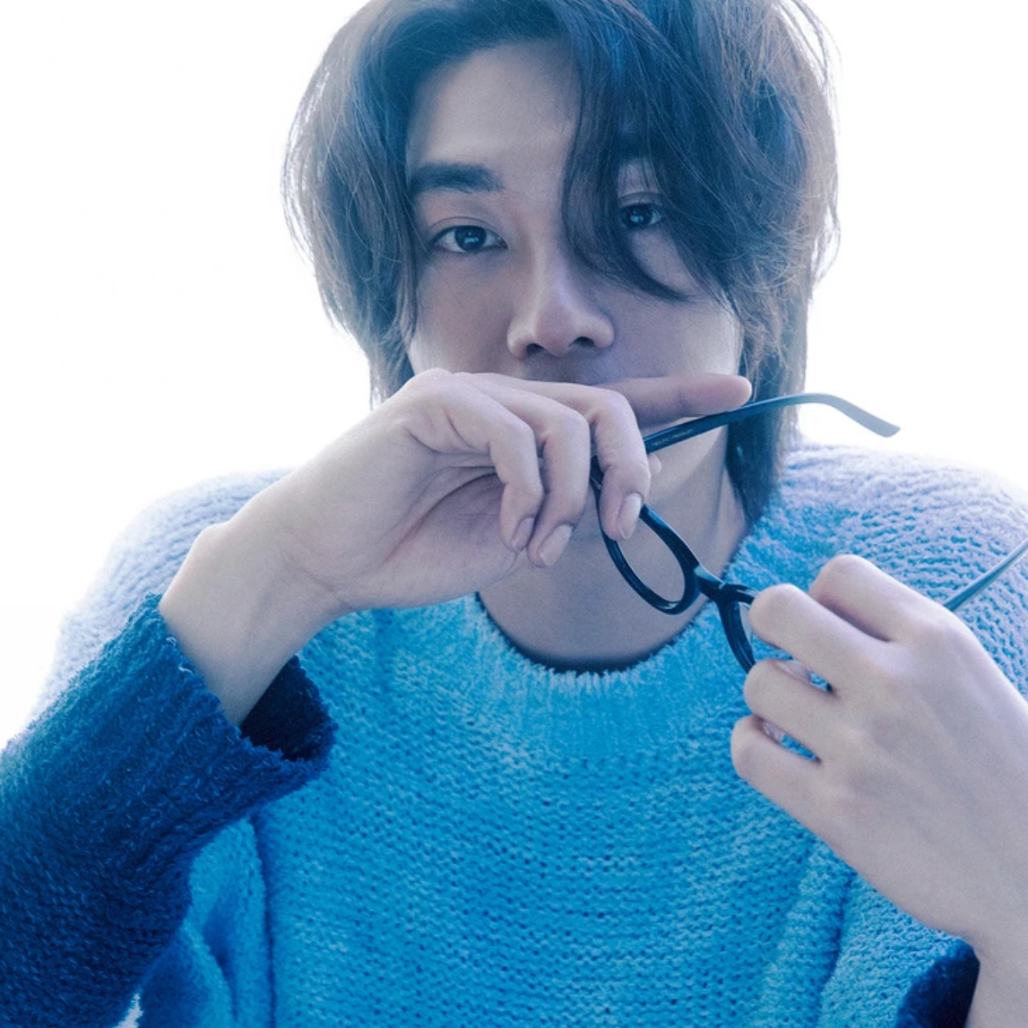 Behind-the-scenes cut of Kim Youngkwang