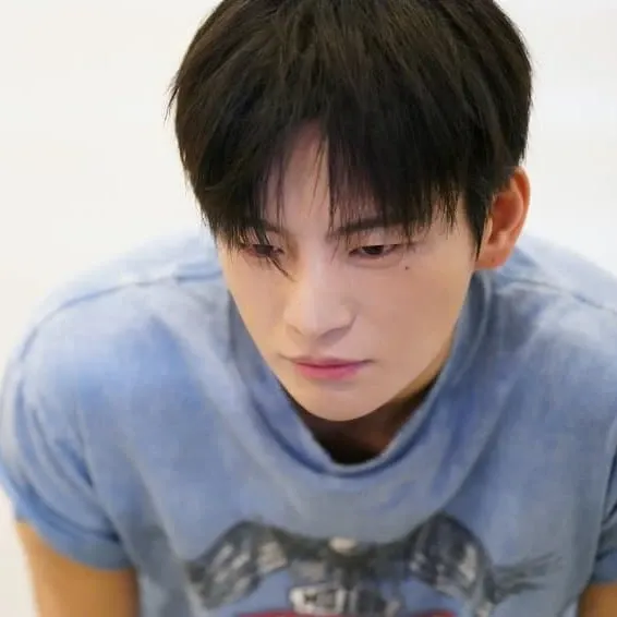 Behind-the-scenes cut of Seo Inguk