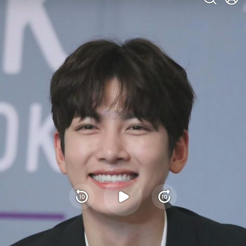 A moment captured by a fan of Ji Changwook