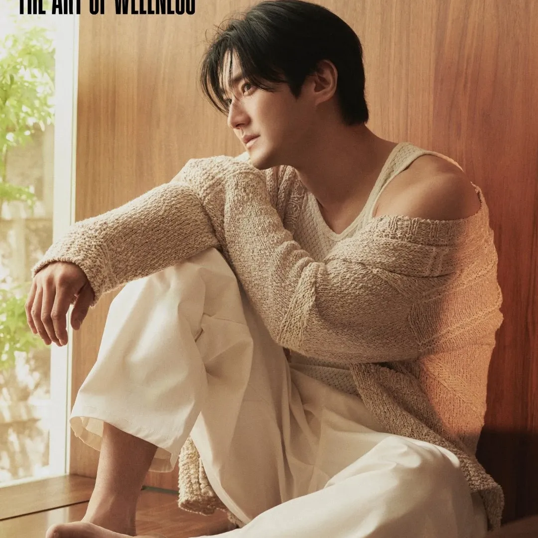 Behind-the-scenes cut of Choi Siwon