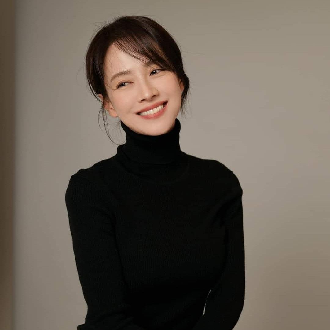 ソン・ジヒョの最近の活動ショット