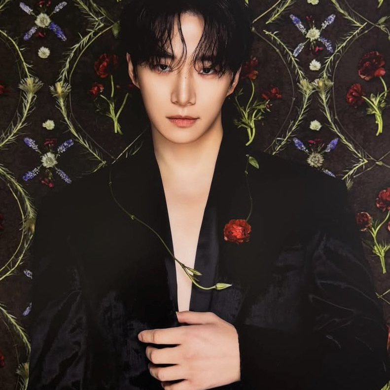 Foto terbaru dari Lee Junho