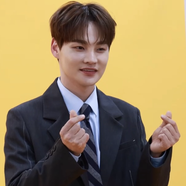 박서진 최근 활동샷