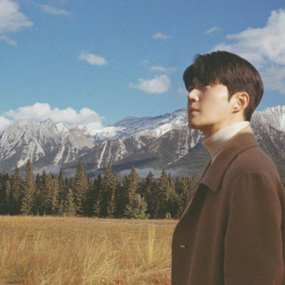 Latest photo of Kim Seonho