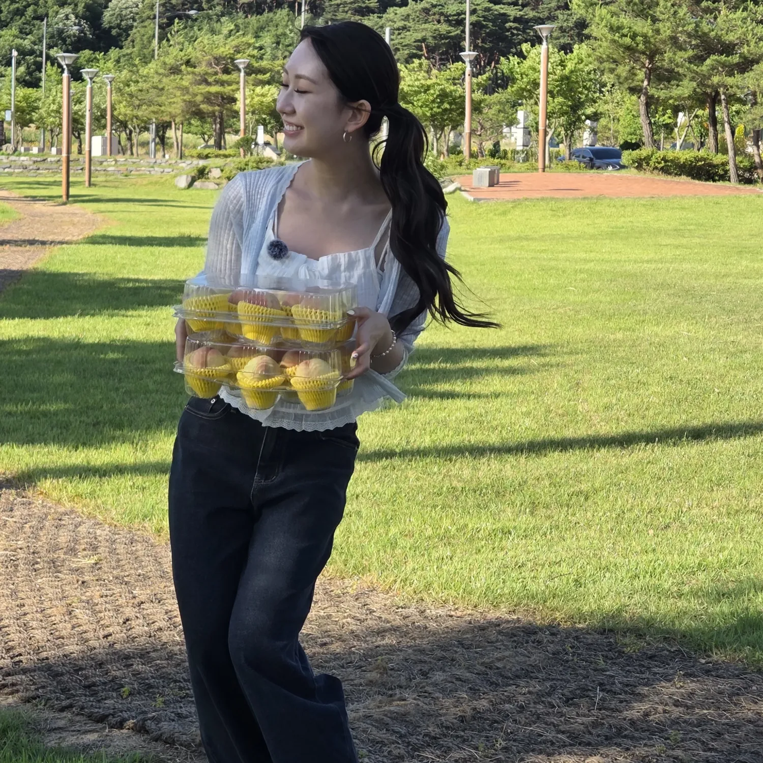 チョン・ユジンの最近の活動ショット