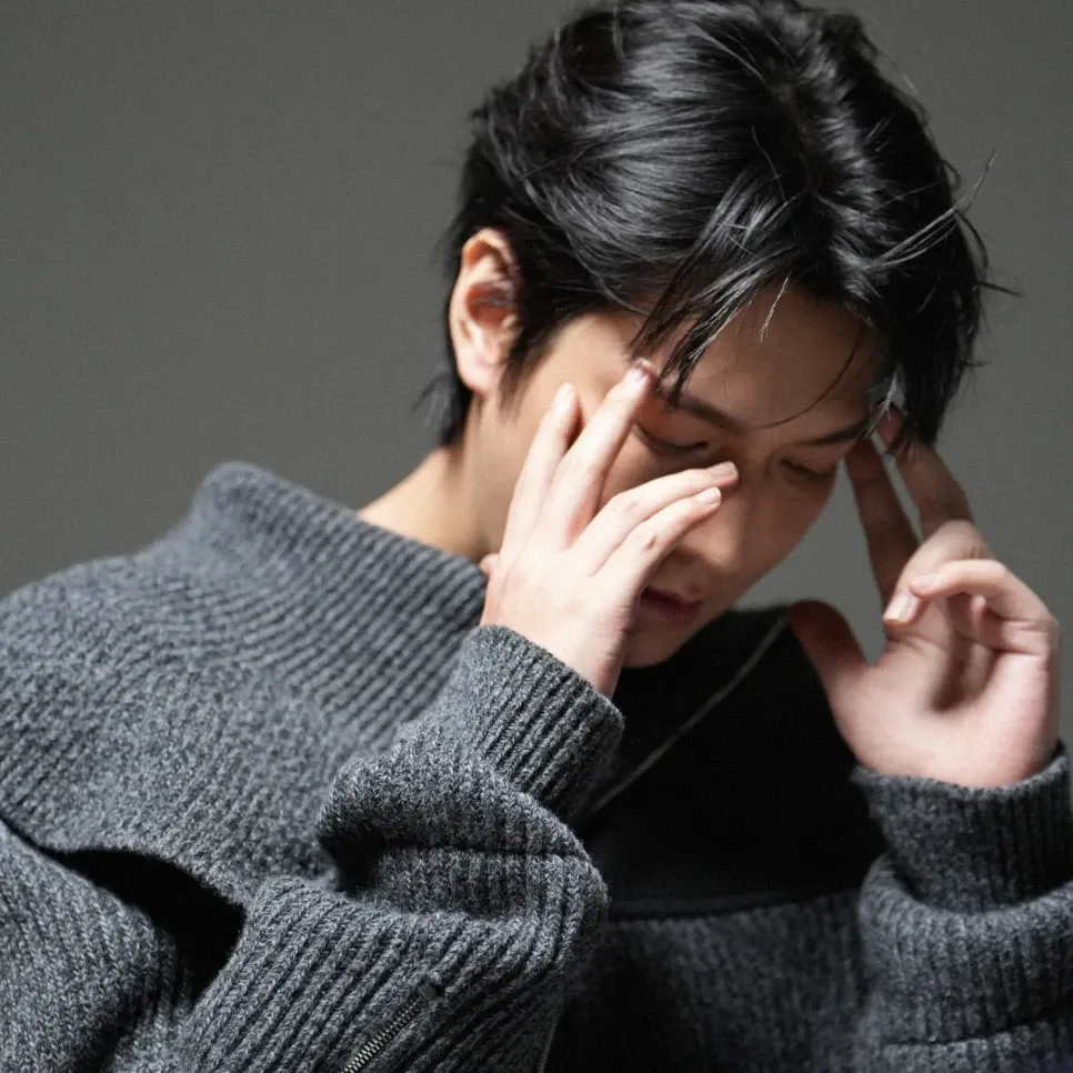Recent activity shot of Lee Minho