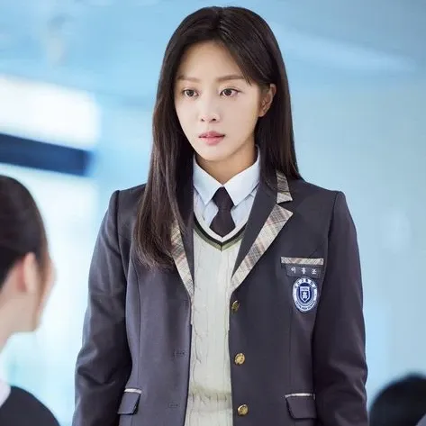 Behind-the-scenes cut of Cho Boah