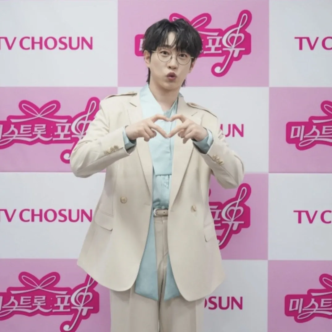 안성훈 최근 활동샷
