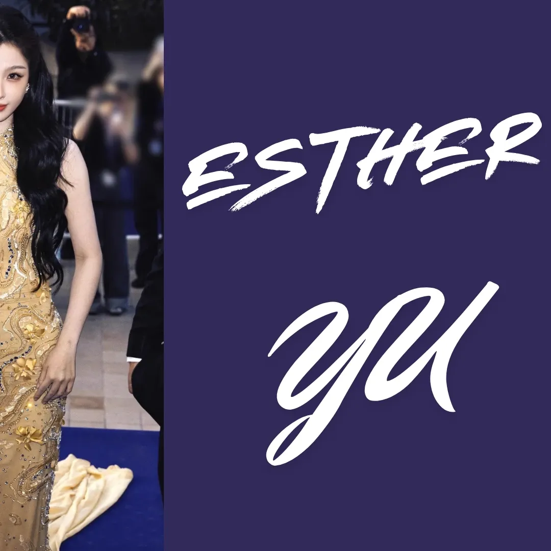 A moment captured by a fan of Esther Yu