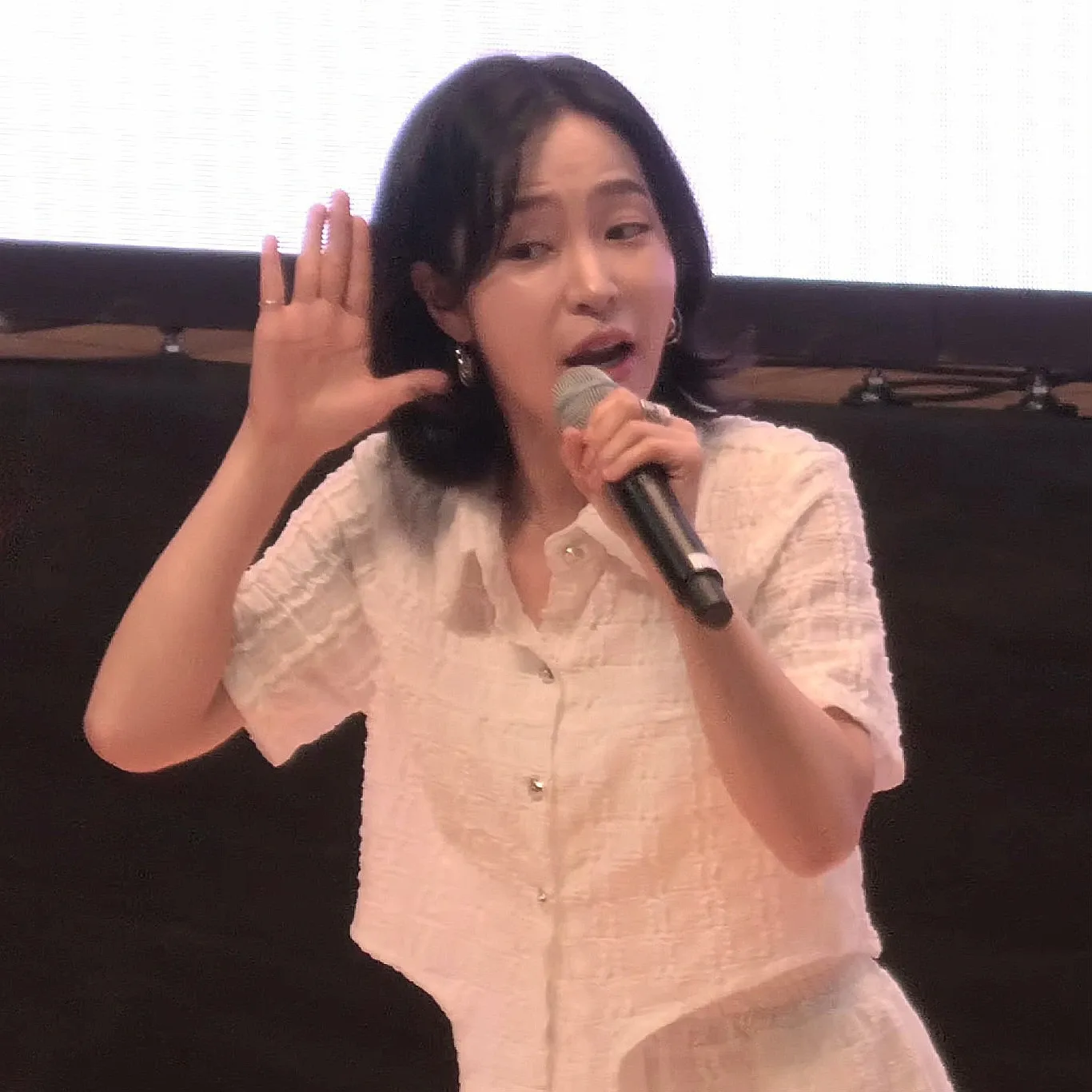 홍자의 최신 사진