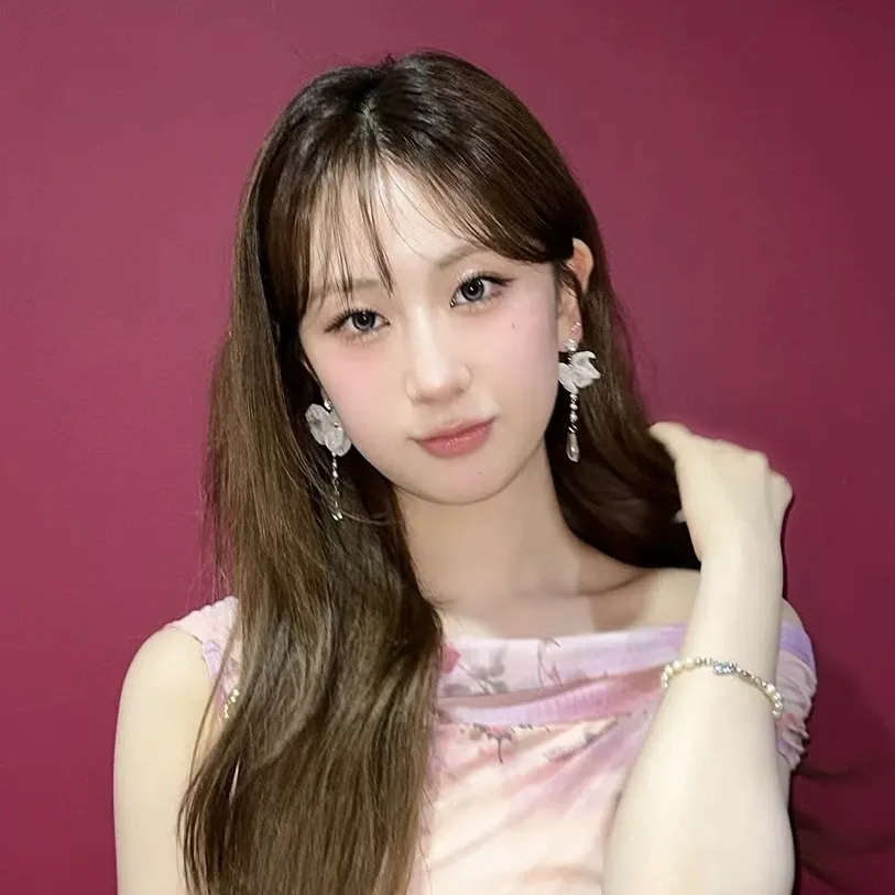 Cuplikan di balik layar dari Jeon Yujin